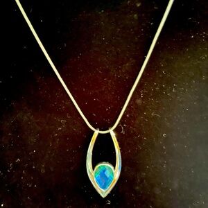 Caribbean Quartz Necklace- NWOT